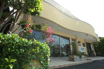ヘアーメイク キューブ 岡崎市井田店