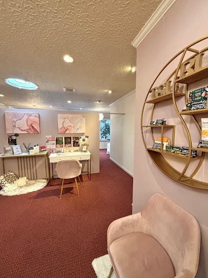 小顔×毛穴×脱毛専門店 TSURURU 岡崎店